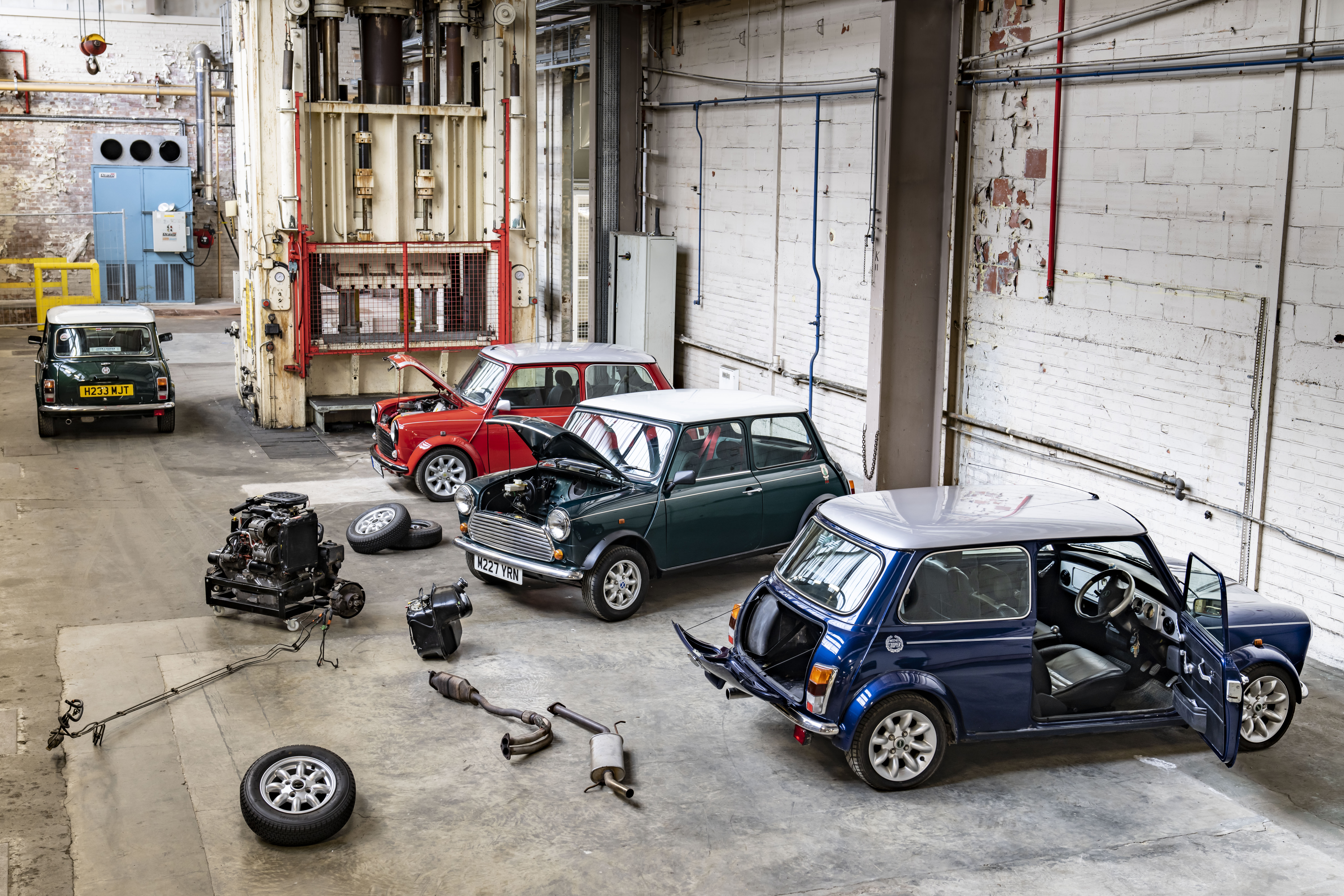 Recharged and electrifying: the classic Mini launches into the future!