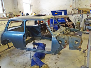Removal of damaged and rusty Mini body panels