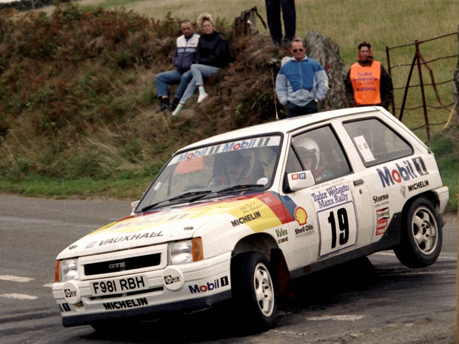 Dave Metcalfe, in the Astra , built by Ian Mini Sport's master Engine Builder