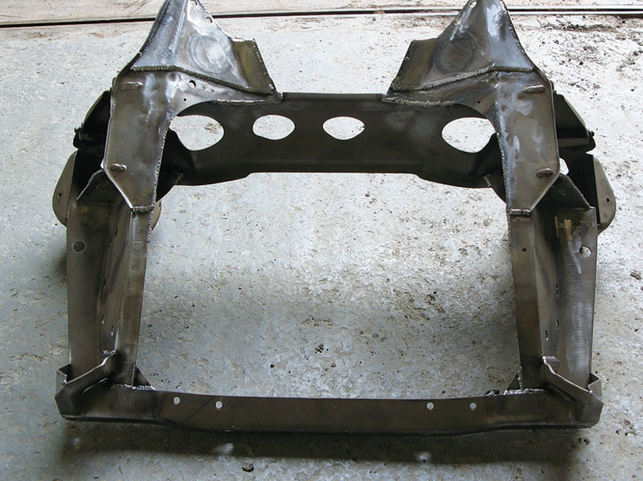 Extra fillets fitted onto front subframe.