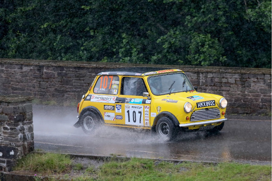 Craig King and Craig Hardiman rallying in the rain