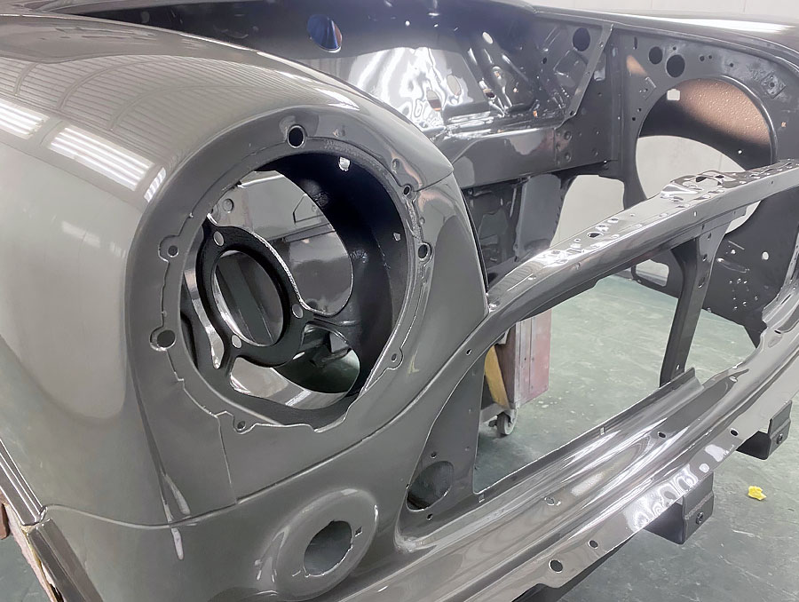 Finished painted classic Mini body shell front end, in Yukon Grey