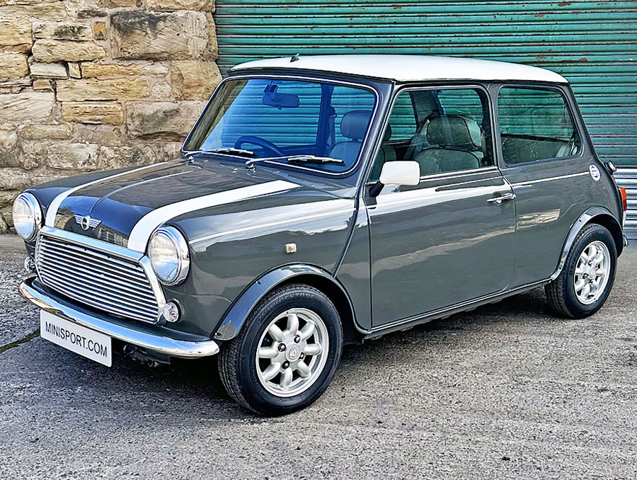 Classic Mini Cooper in Yukon Grey with white roof