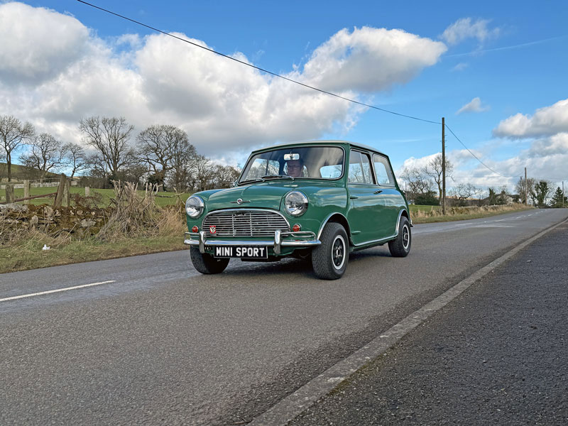 mk1-mini-front-left-road-close-1